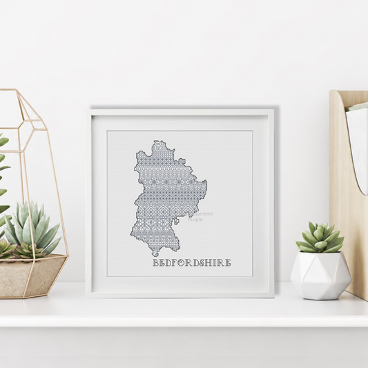 Bedfordshire Blackwork Pattern by Peppermint Purple